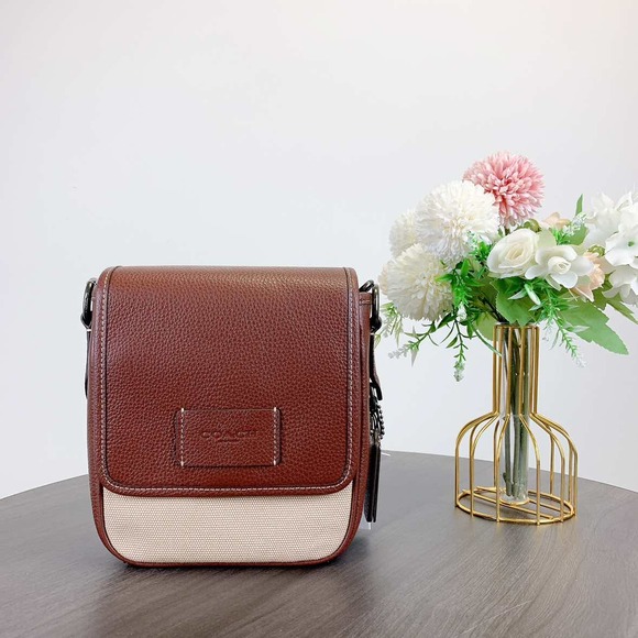 Coach CR236 Lucas Crossbody IN Natural Multi - Picture 2 of 10
